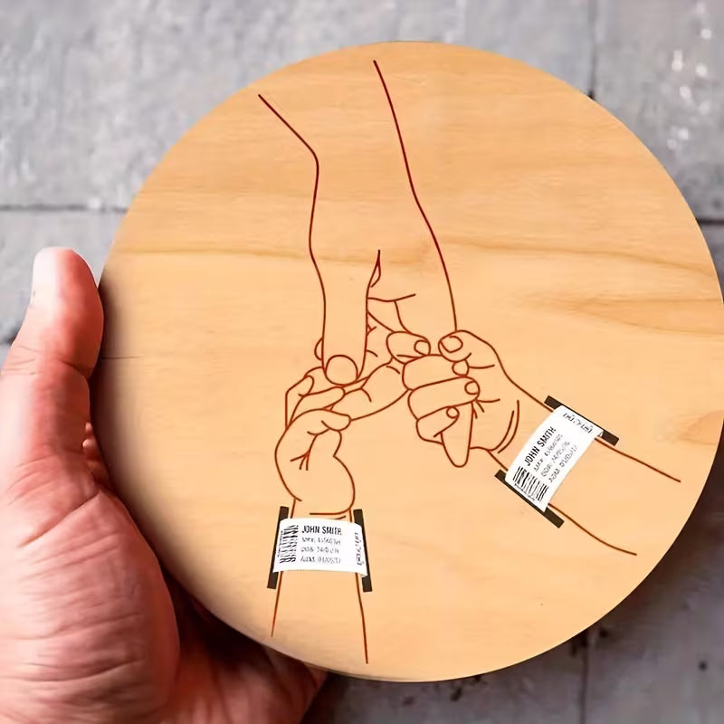 Mitt Första Minne - Födelsearmbandstavla i Trä