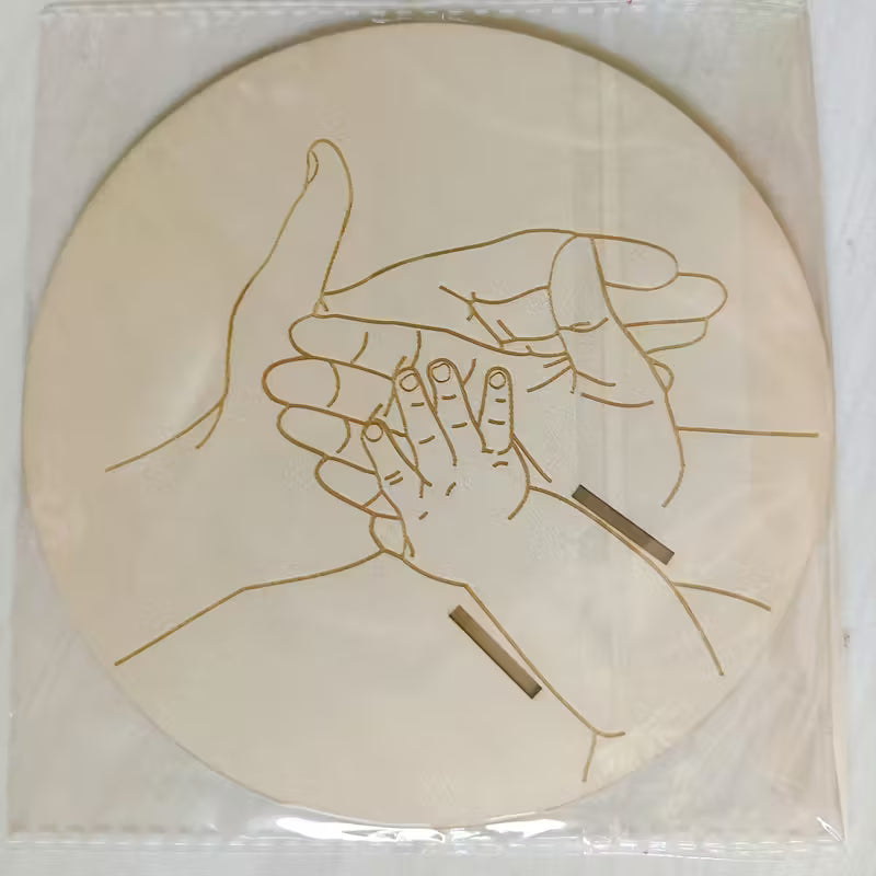 Mitt Första Minne - Födelsearmbandstavla i Trä